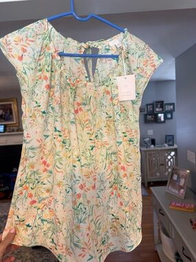 LC Lauren Conrad Cream Floral Cap-Sleeve Blouse with Green and Coral Accents